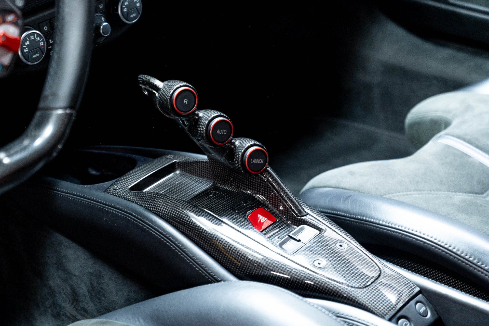 Used 2010 Ferrari 458 Italia Coupe RWD image 11