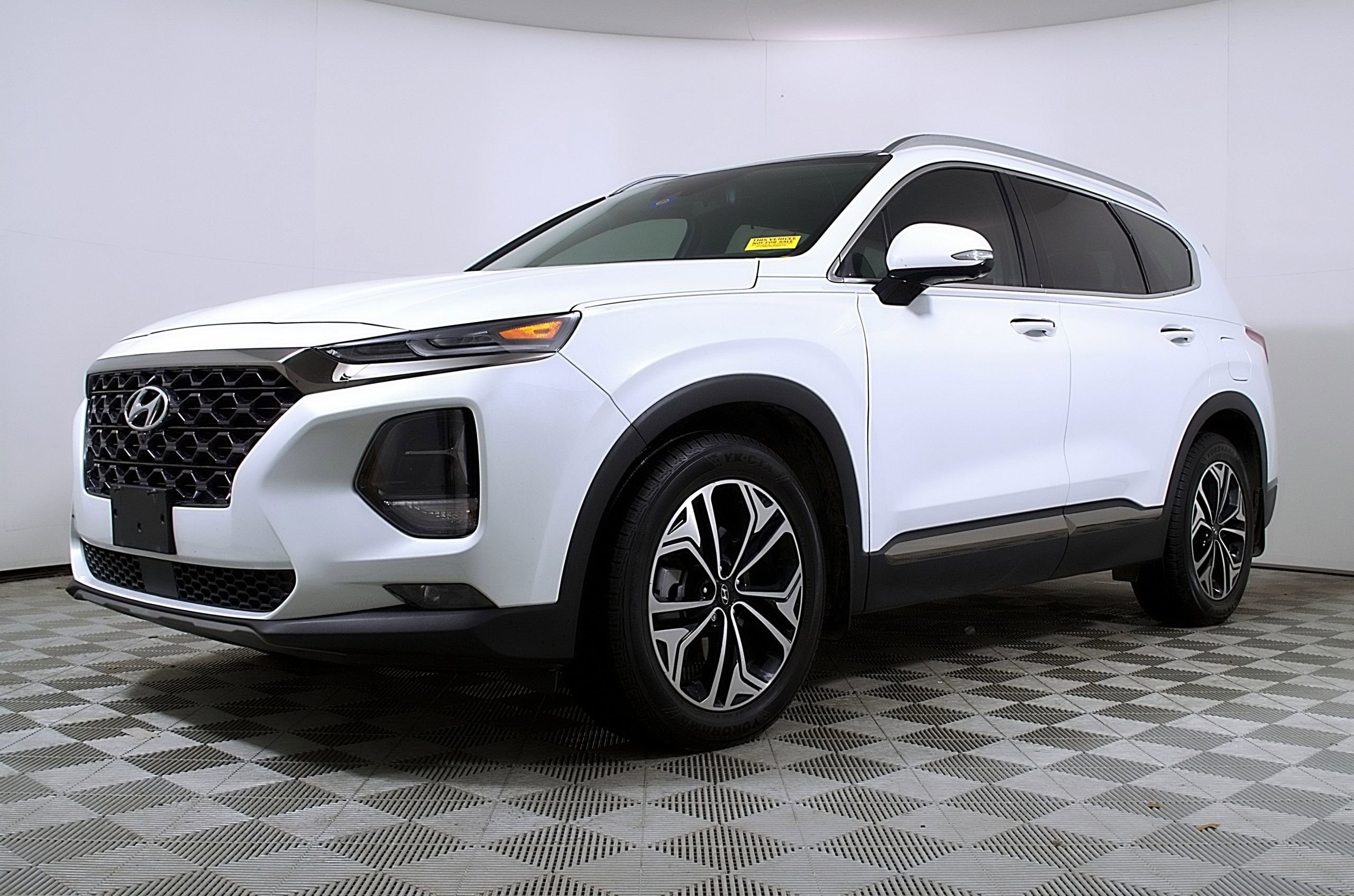 Used 2020 Hyundai Santa Fe Limited image 2