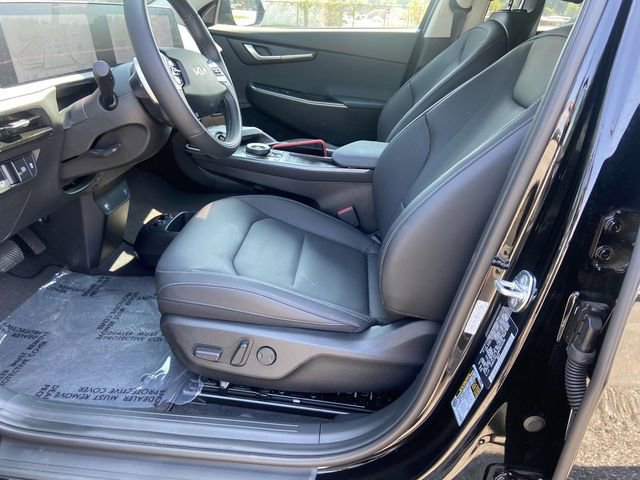 New 2024 Kia EV6 Wind w/ Wind Technology Package image 11