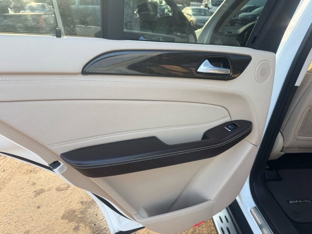 Used 2019 Mercedes-Benz GLE 43 AMG 4MATIC image 29