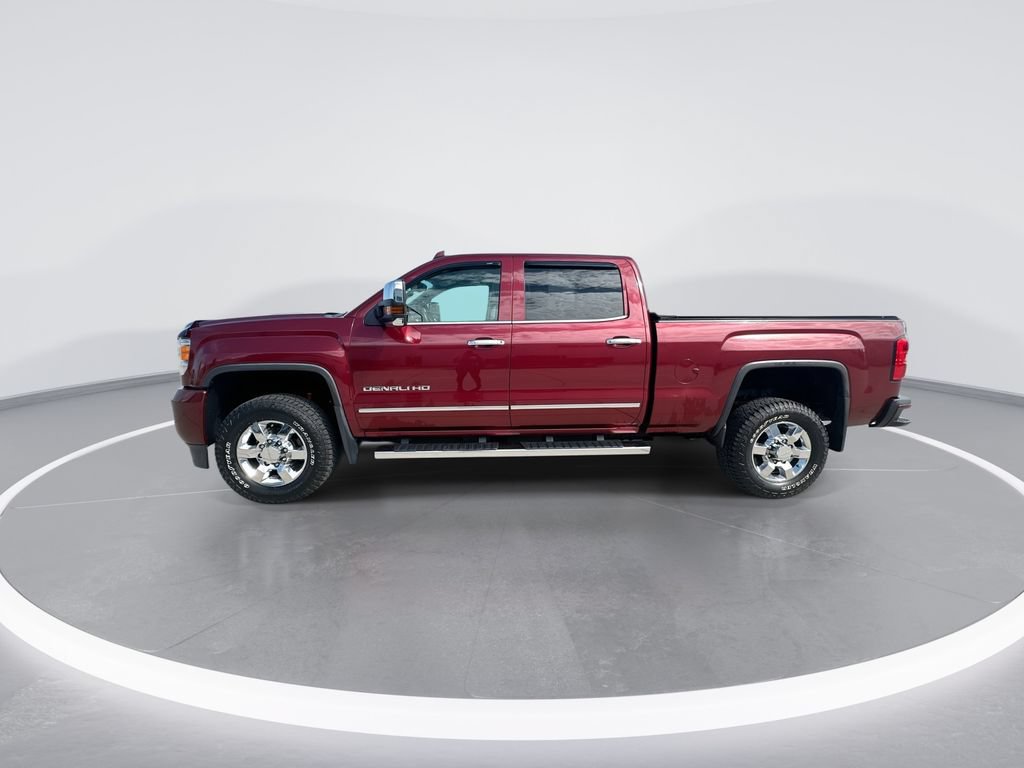 Certified 2015 GMC Sierra 2500 Denali w/ Duramax Plus Package AWD/4WD image 5