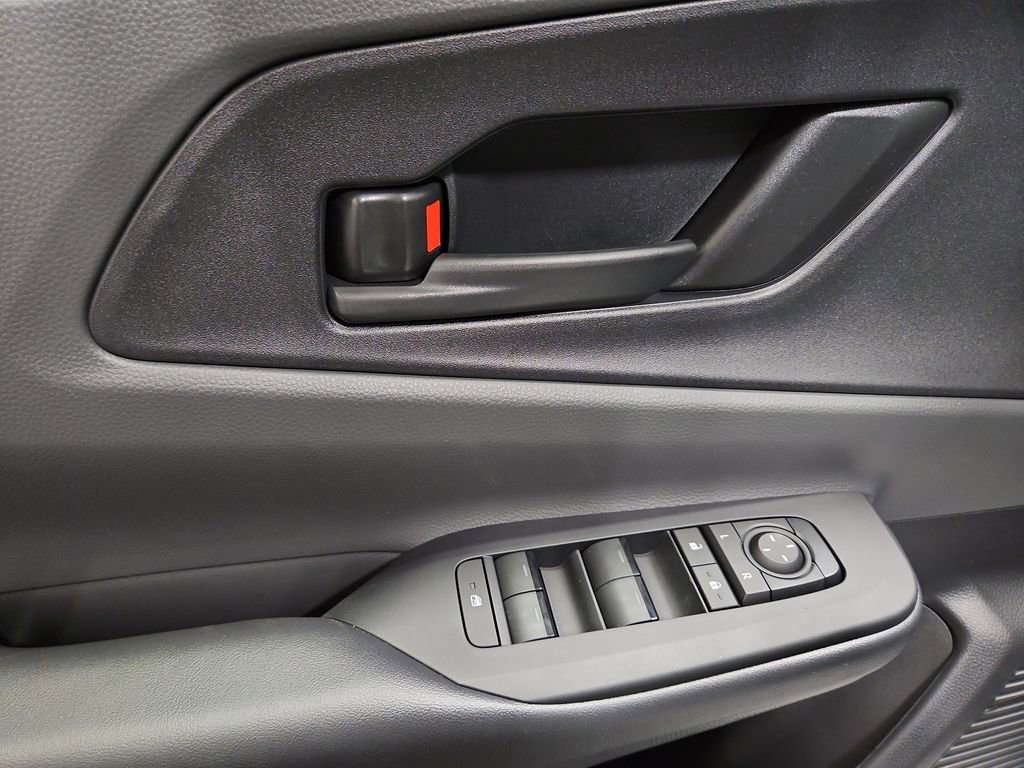 New 2026 Toyota Prius LE image 10