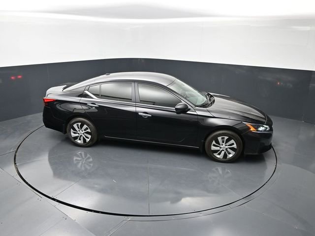 Used 2025 Nissan Altima 2.5 S FWD image 20