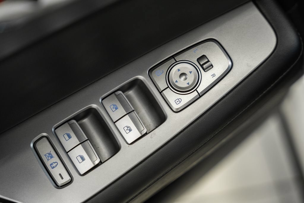 Used 2024 Hyundai Palisade Limited FWD image 37