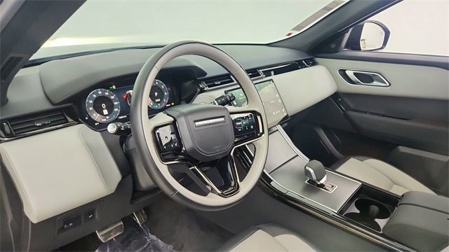 Used 2024 Land Rover Range Rover Velar Dynamic SE image 20