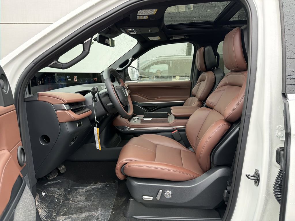 New 2026 Lincoln Navigator L Reserve image 5