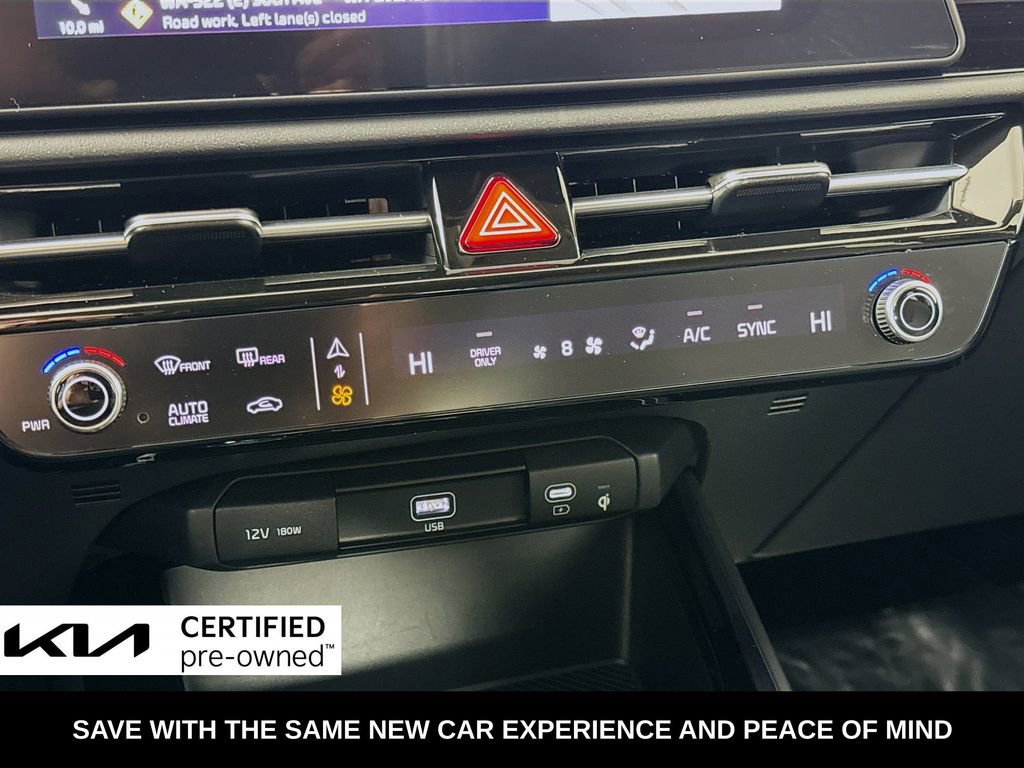 Certified 2025 Kia Niro LX image 19