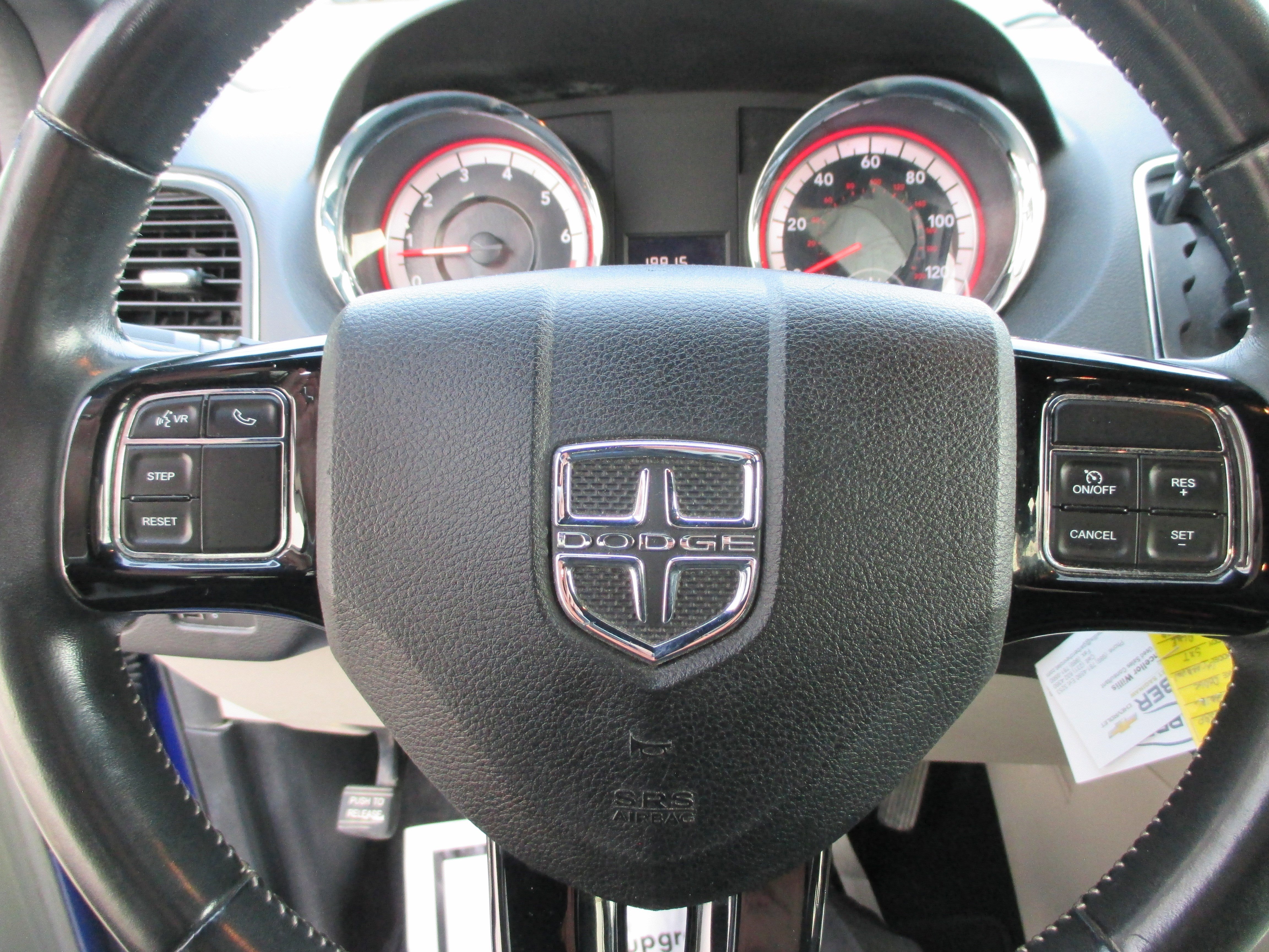 Used 2018 Dodge Grand Caravan SXT image 19