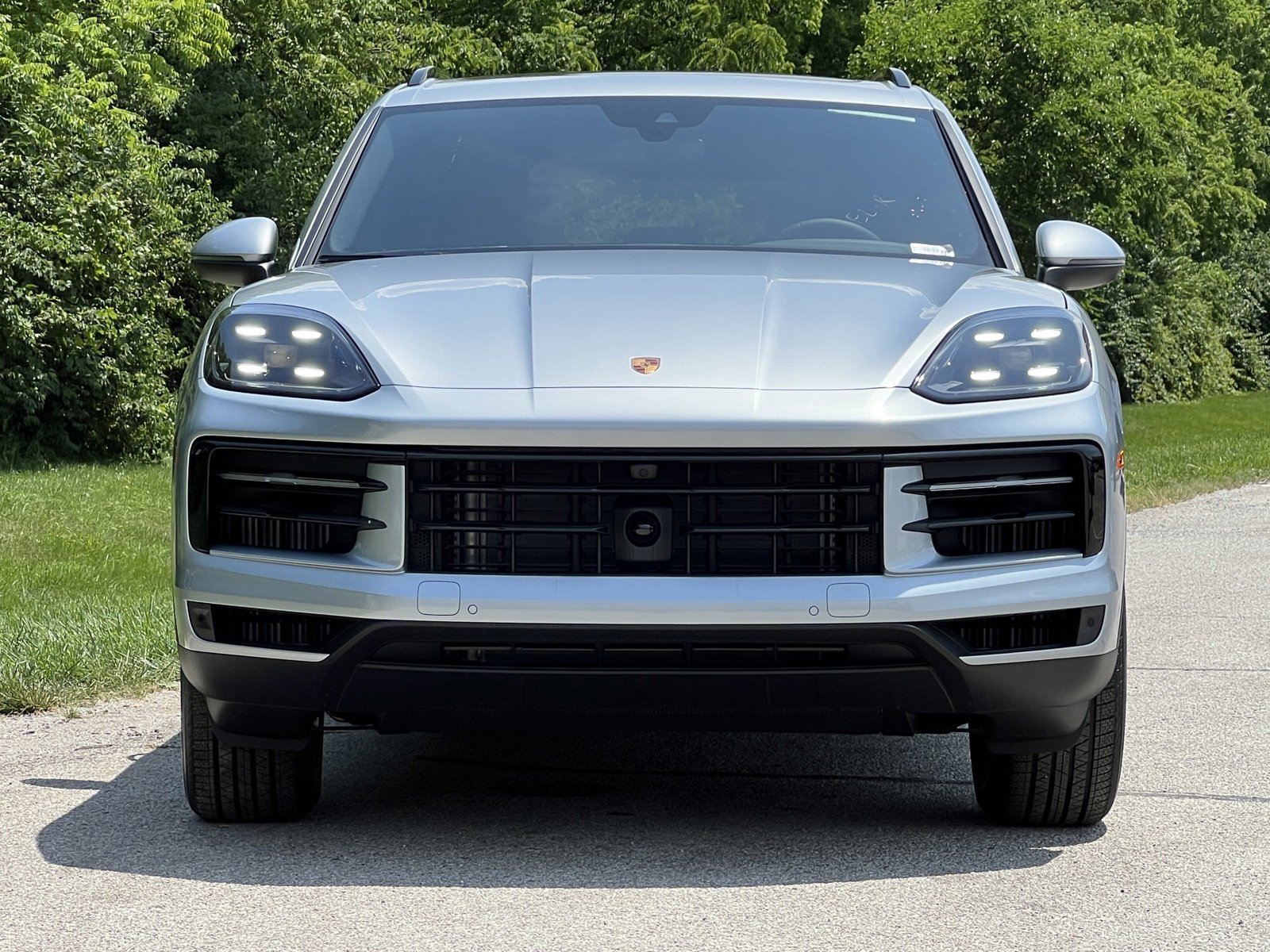 New 2025 Porsche Cayenne image 7