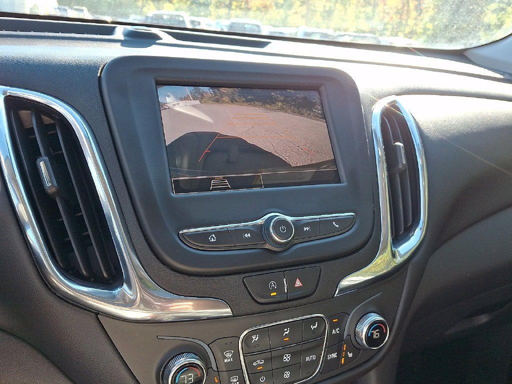 Used 2023 Chevrolet Equinox LT AWD/4WD image 24