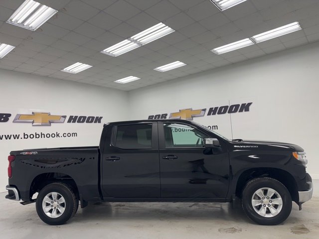 Used 2025 Chevrolet Silverado 1500 LT image 4