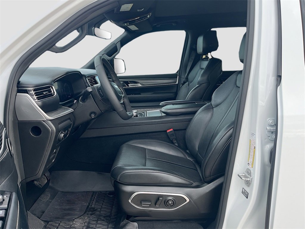 Used 2024 Jeep Wagoneer Series II w/ Premium Group I image 22