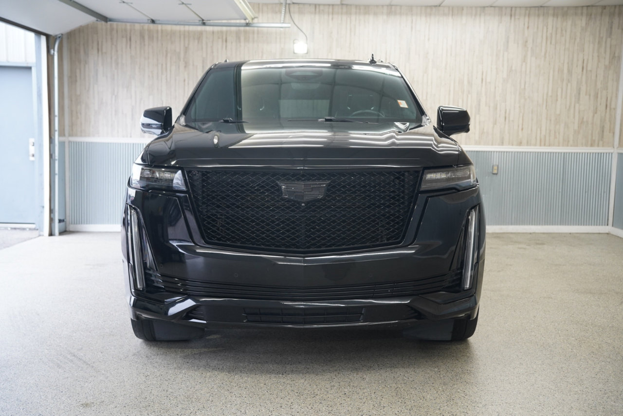 Used 2021 Cadillac Escalade ESV Sport w/ Driver Assist Tech Package image 2