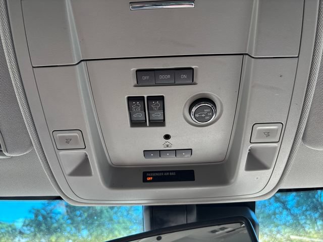 Used 2018 Chevrolet Tahoe LT AWD/4WD image 14