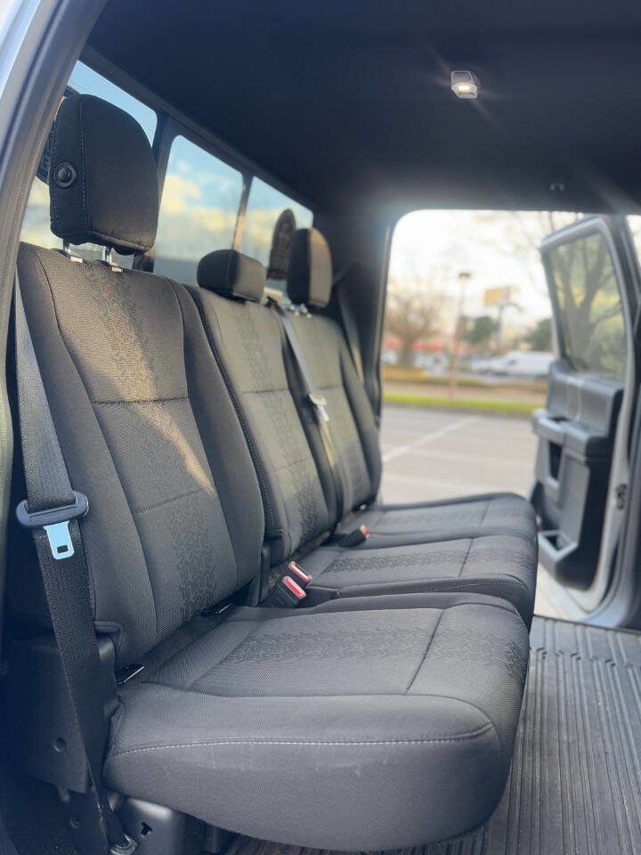 Used 2018 Ford F150 XLT w/ Equipment Group 302A Luxury image 7