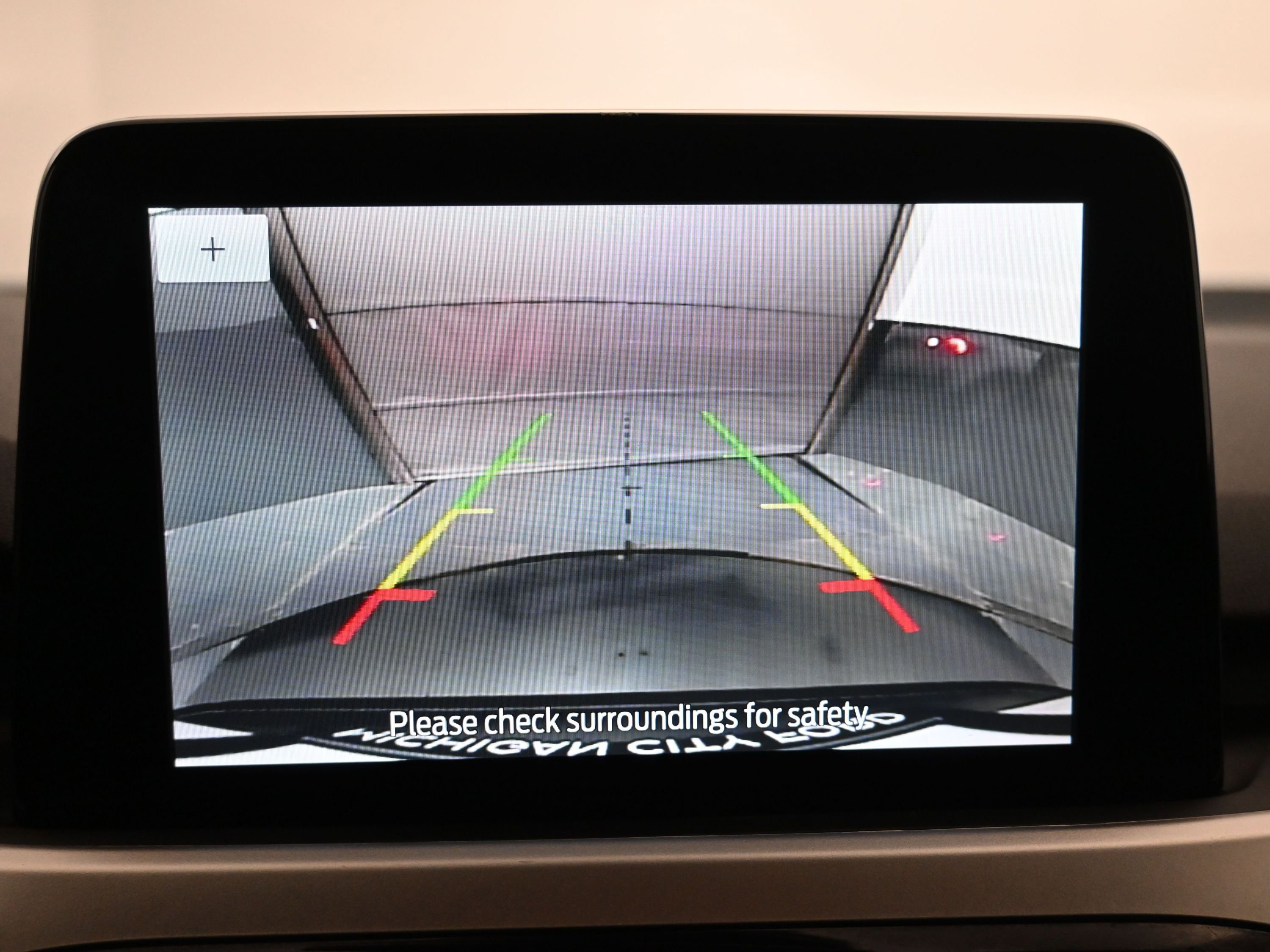 Used 2020 Ford Escape SE image 16