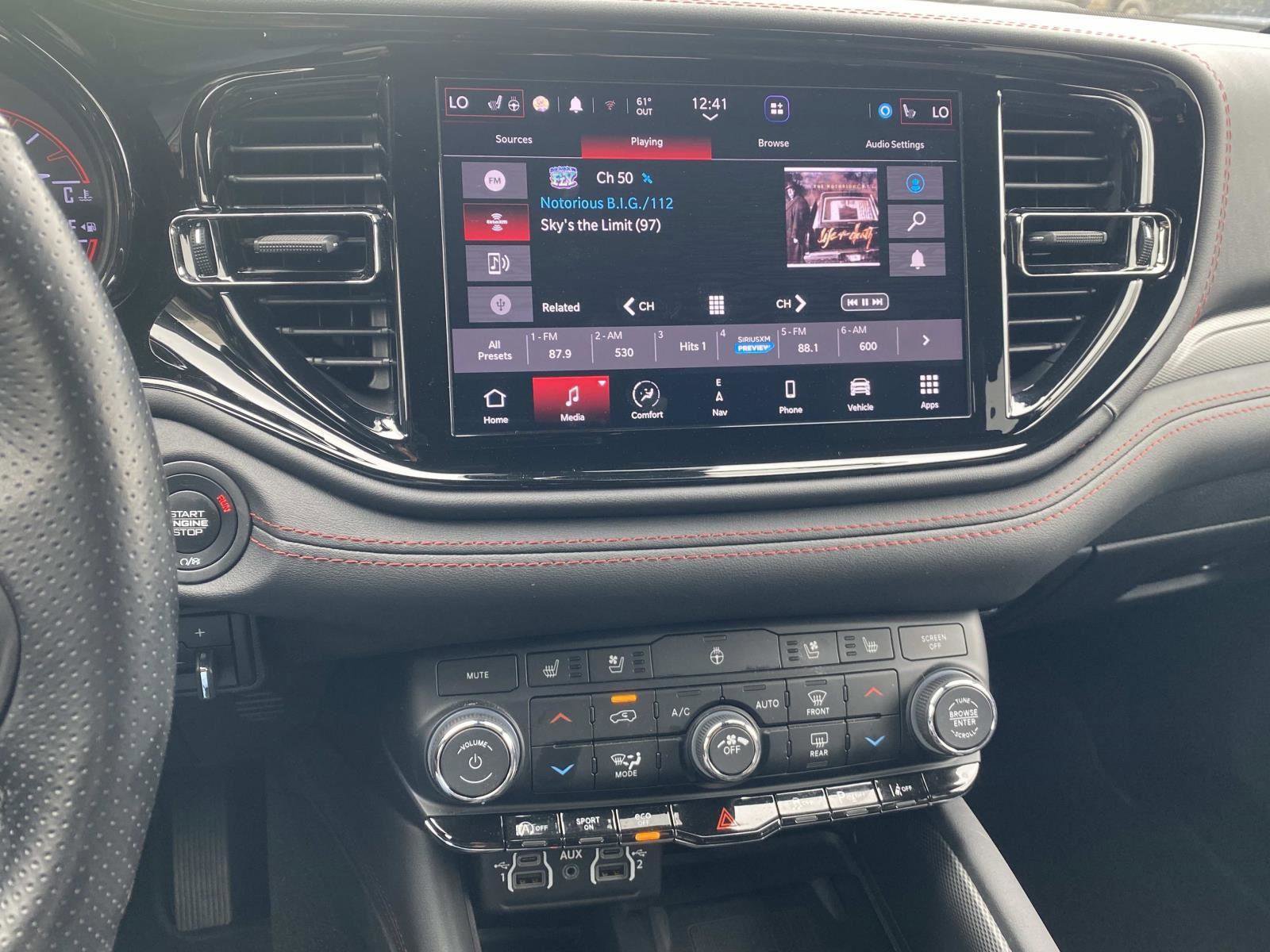 Certified 2024 Dodge Durango GT image 31