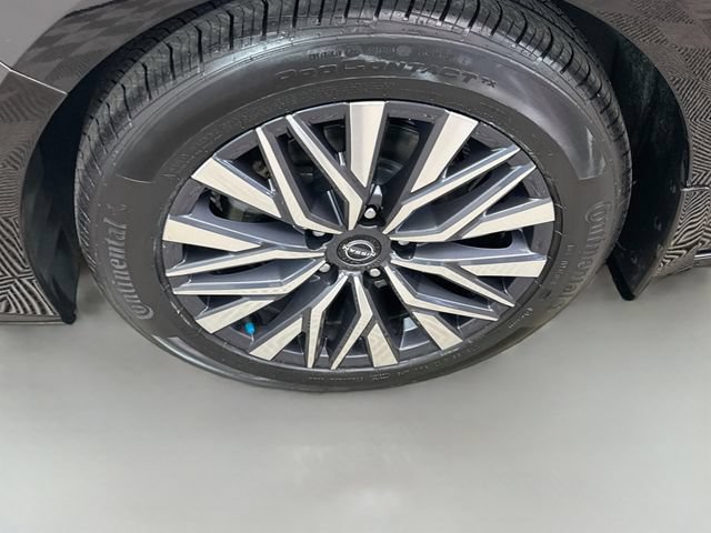Used 2023 Nissan Altima 2.5 SV FWD image 27
