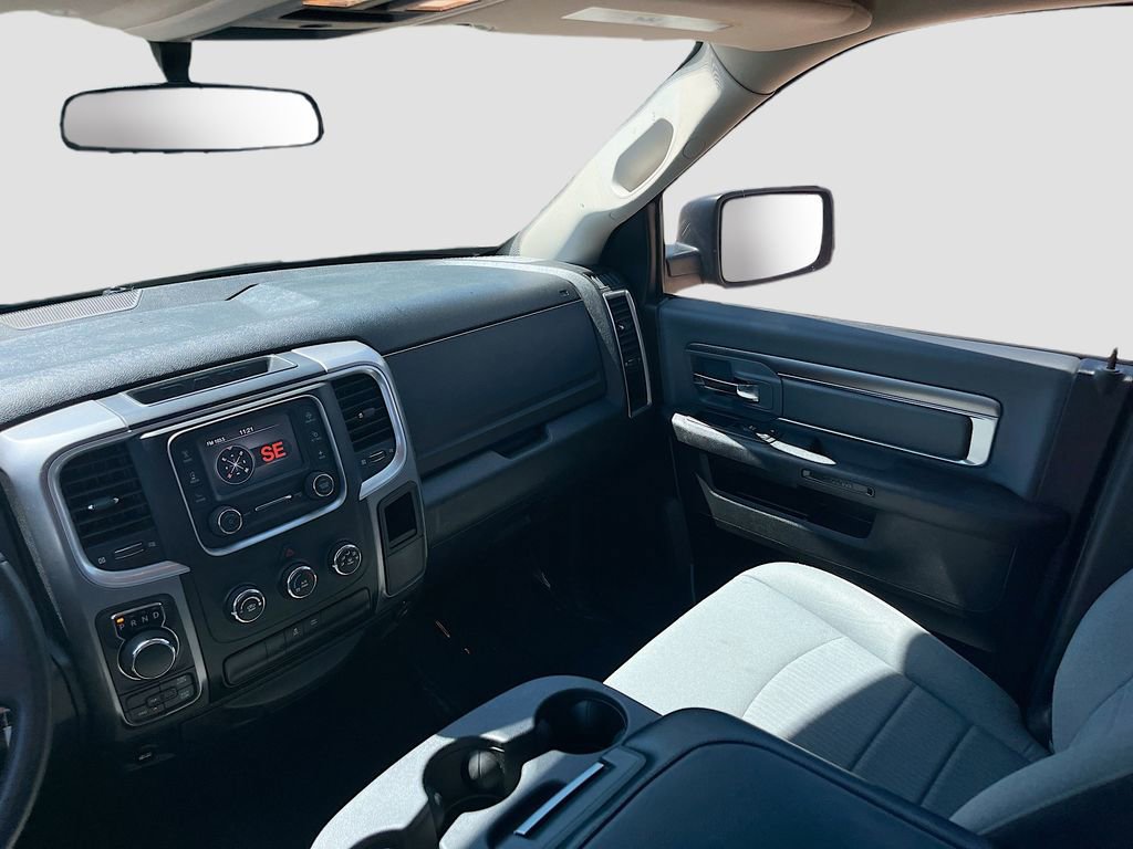 Used 2024 RAM 1500 Classic SLT AWD/4WD image 22