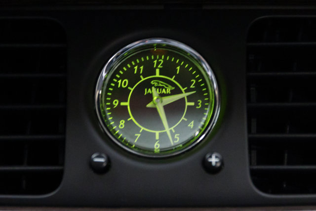 Used 2009 Jaguar XJ Vanden Plas Super V8 Portfolio image 13