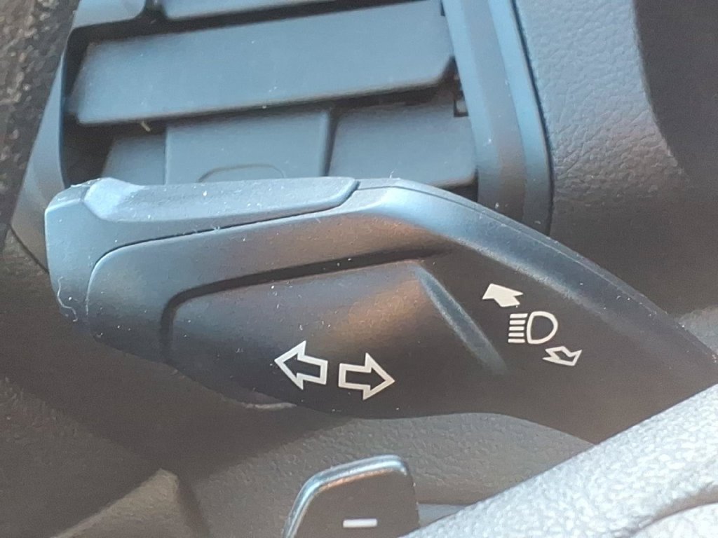 Used 2017 Ford Escape SE w/ Equipment Group 201A FWD image 24
