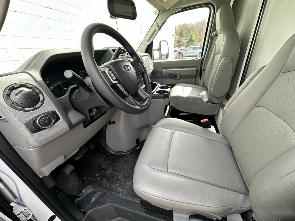 New 2026 Ford E-350 and Econoline 350 Super Duty w/ Power Equipment Group RWD image 14