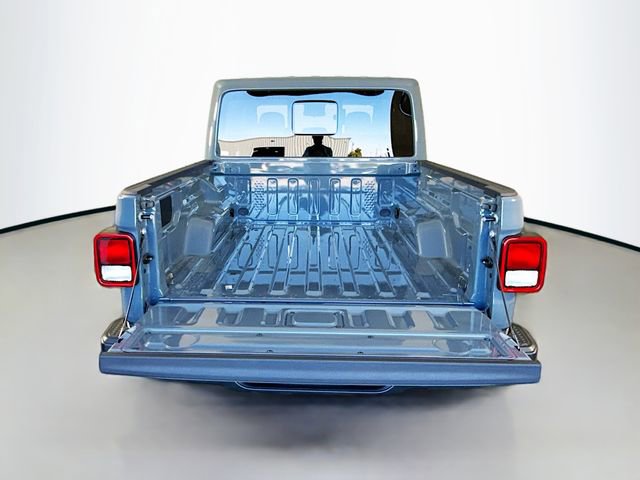 New 2025 Jeep Gladiator Sport image 24