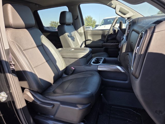 Used 2019 Chevrolet Silverado 1500 LT Trail Boss AWD/4WD image 17