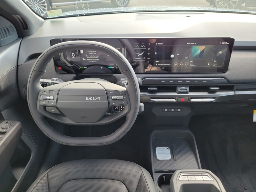 New 2027 Kia EV3 Wind FWD image 18