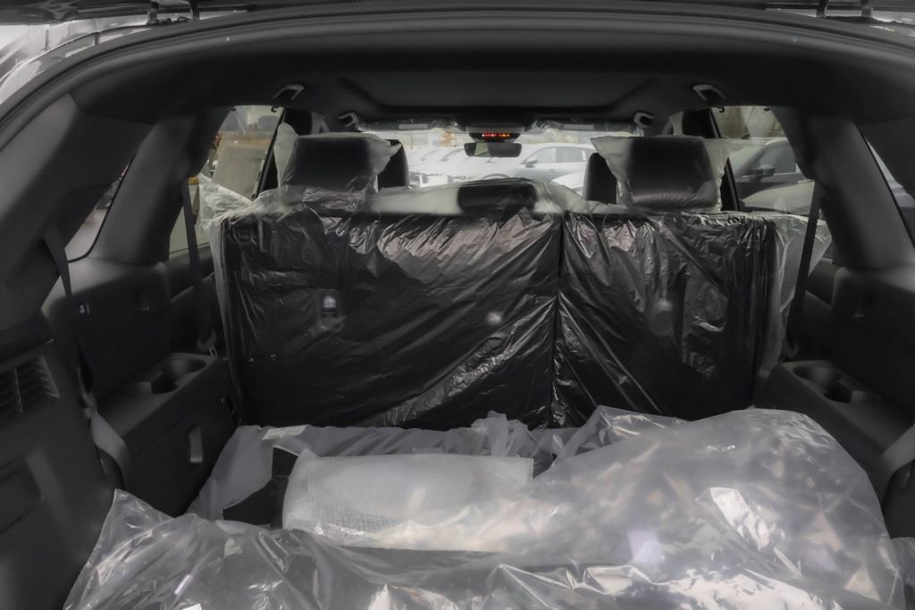 New 2026 MAZDA CX-90 Plug-In Hybrid w/ Premium Plus image 35