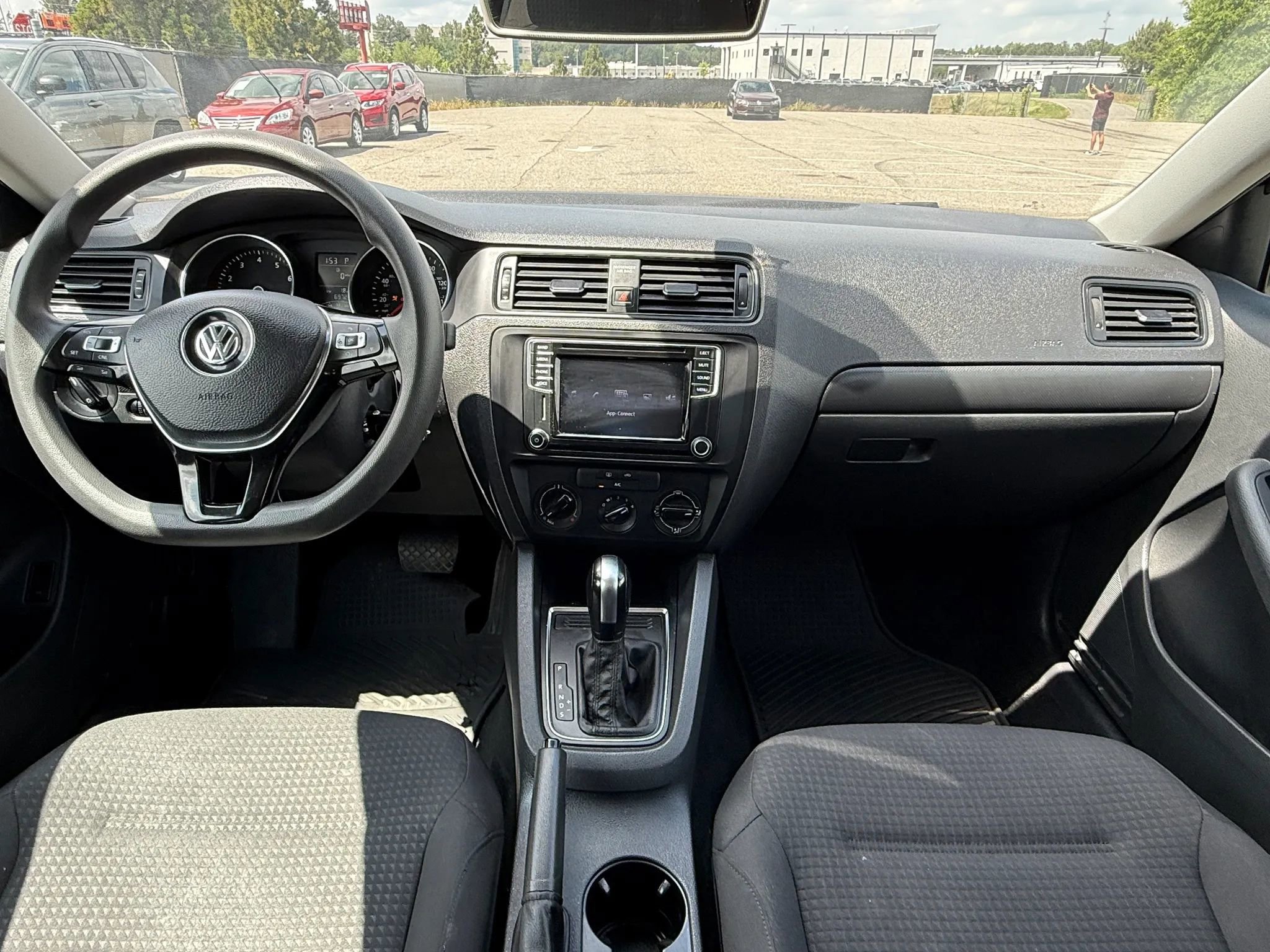 Used 2016 Volkswagen Jetta S FWD image 3