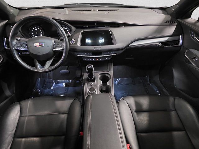 Used 2022 Cadillac XT4 Premium Luxury w/ Technology Package image 9