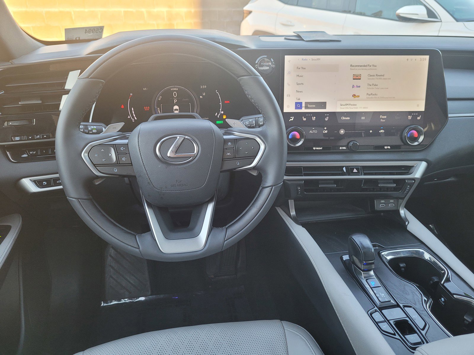 Used 2023 Lexus RX 350 w/ Accessory Package (Z1) image 19