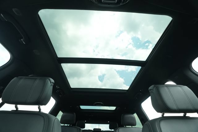 New 2026 Jeep Grand Wagoneer L Summit AWD/4WD image 10