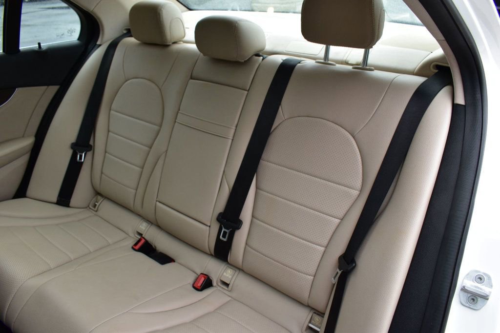 Used 2015 Mercedes-Benz C 300 Sedan image 20