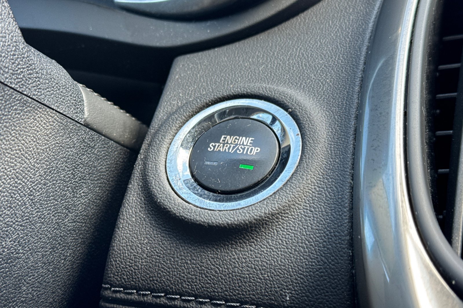 Used 2016 Buick LaCrosse Leather FWD image 21