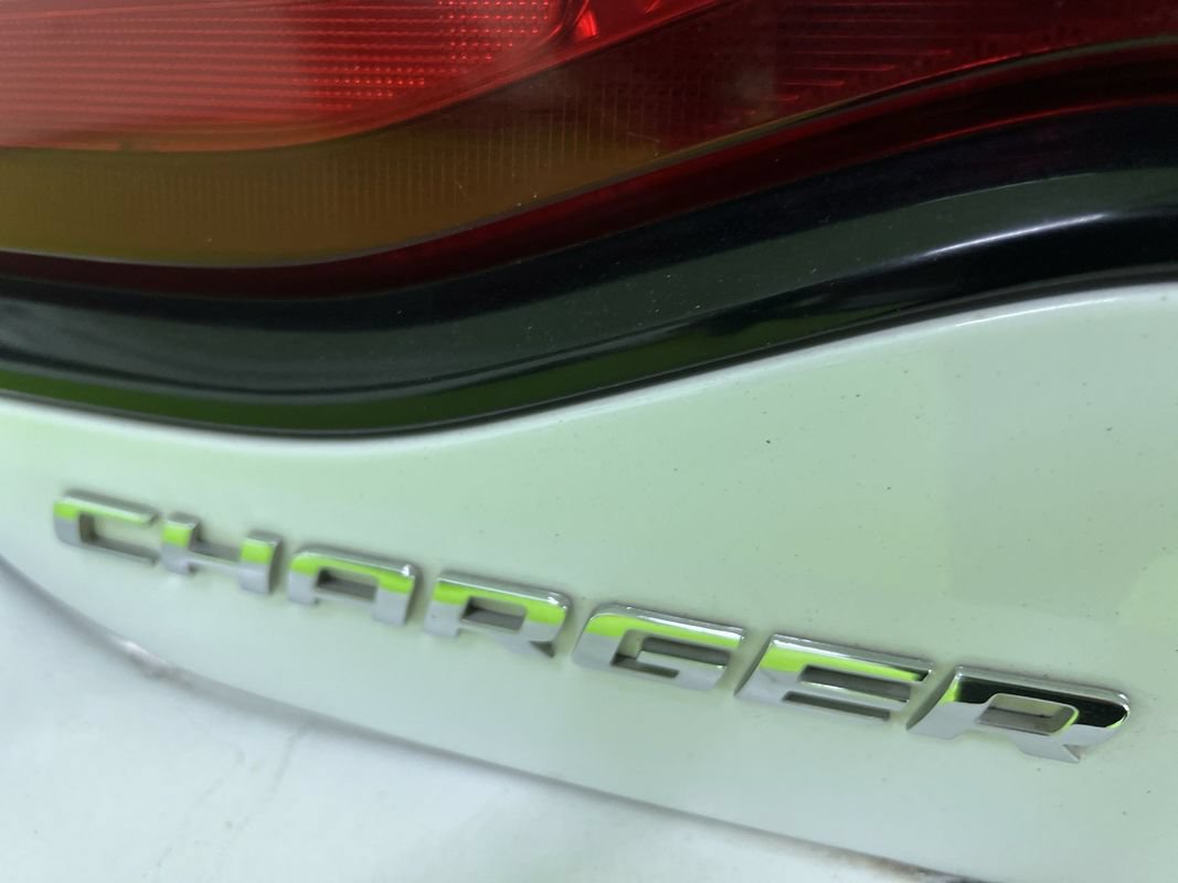Used 2011 Dodge Charger Rallye RWD image 12