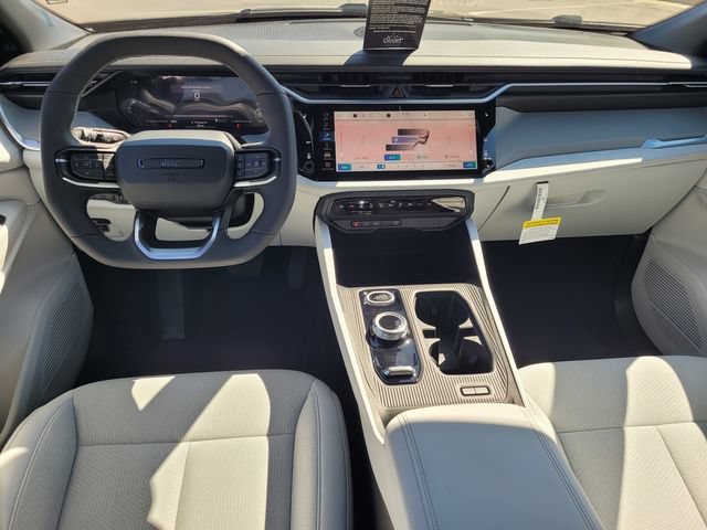 New 2026 Jeep Cherokee Laredo image 7