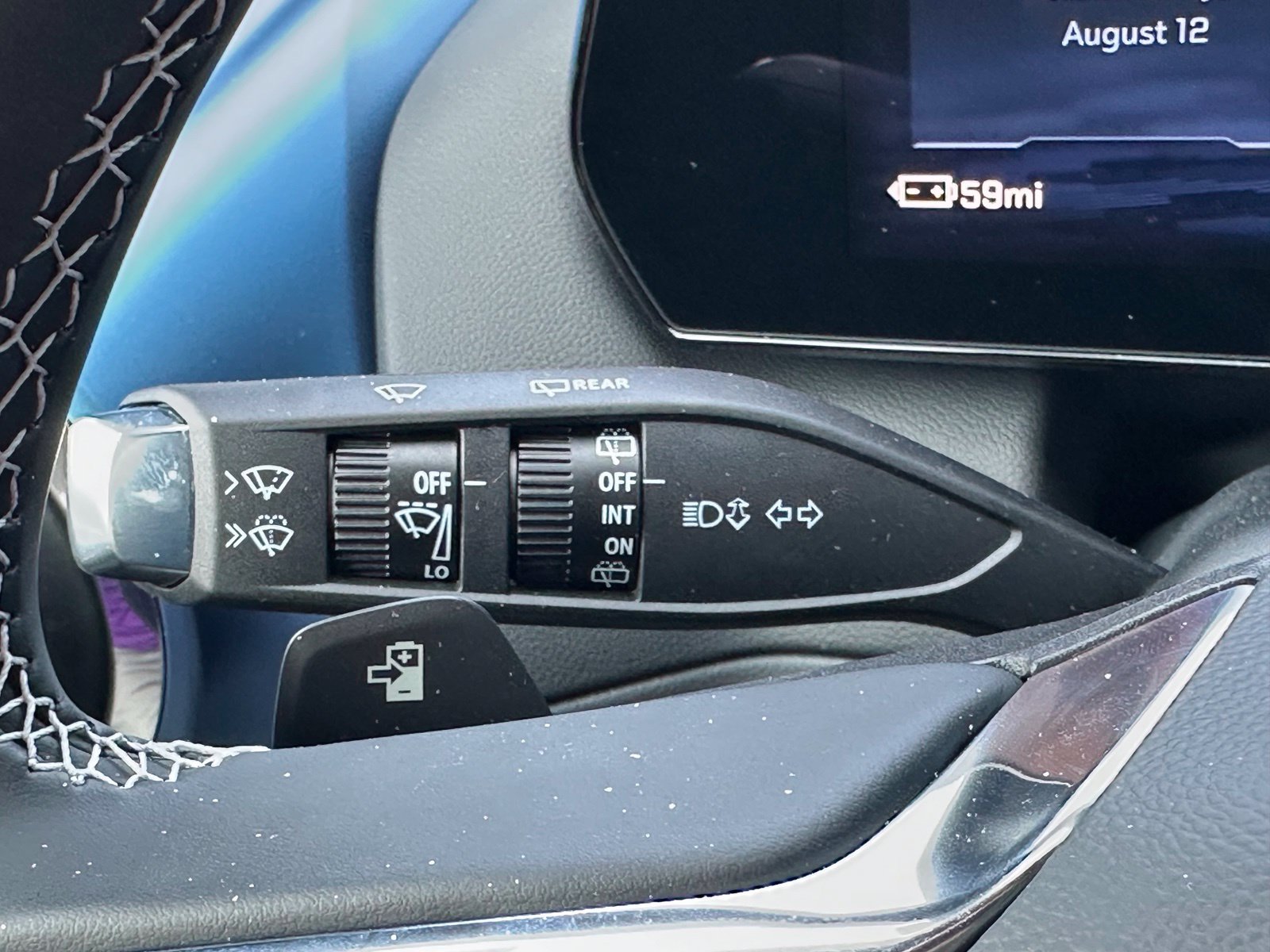 New 2026 Chevrolet Equinox EV LT FWD image 28