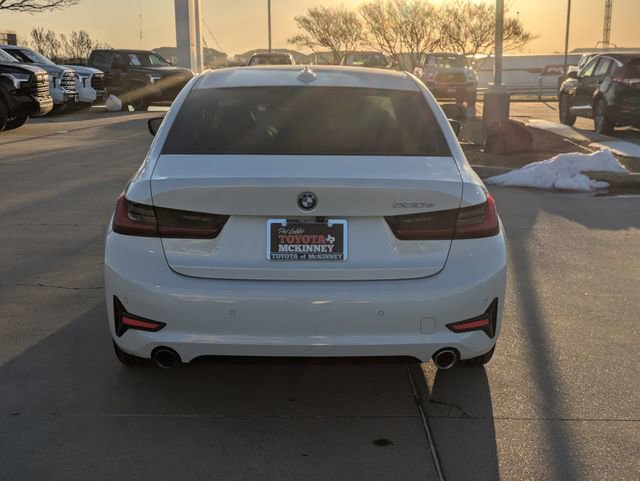 Used 2022 BMW 330e w/ Convenience Package image 7