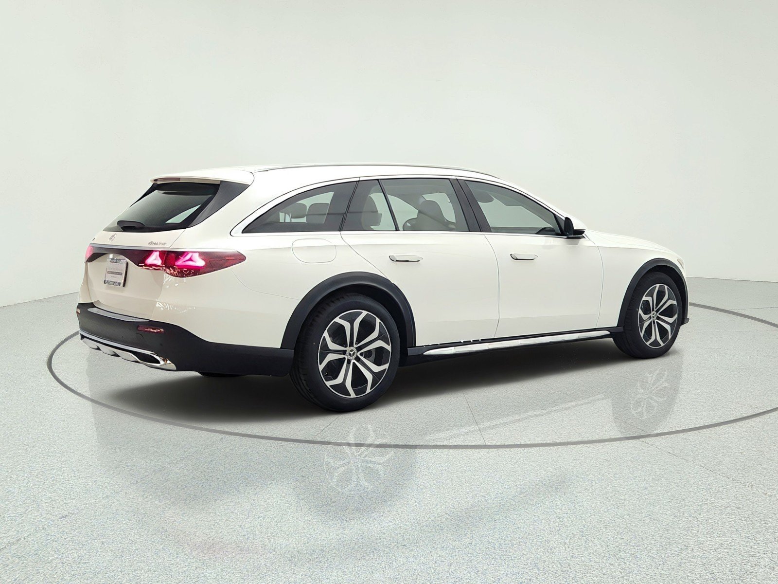 New 2027 Mercedes-Benz E 450 4MATIC All-Terrain Wagon image 5