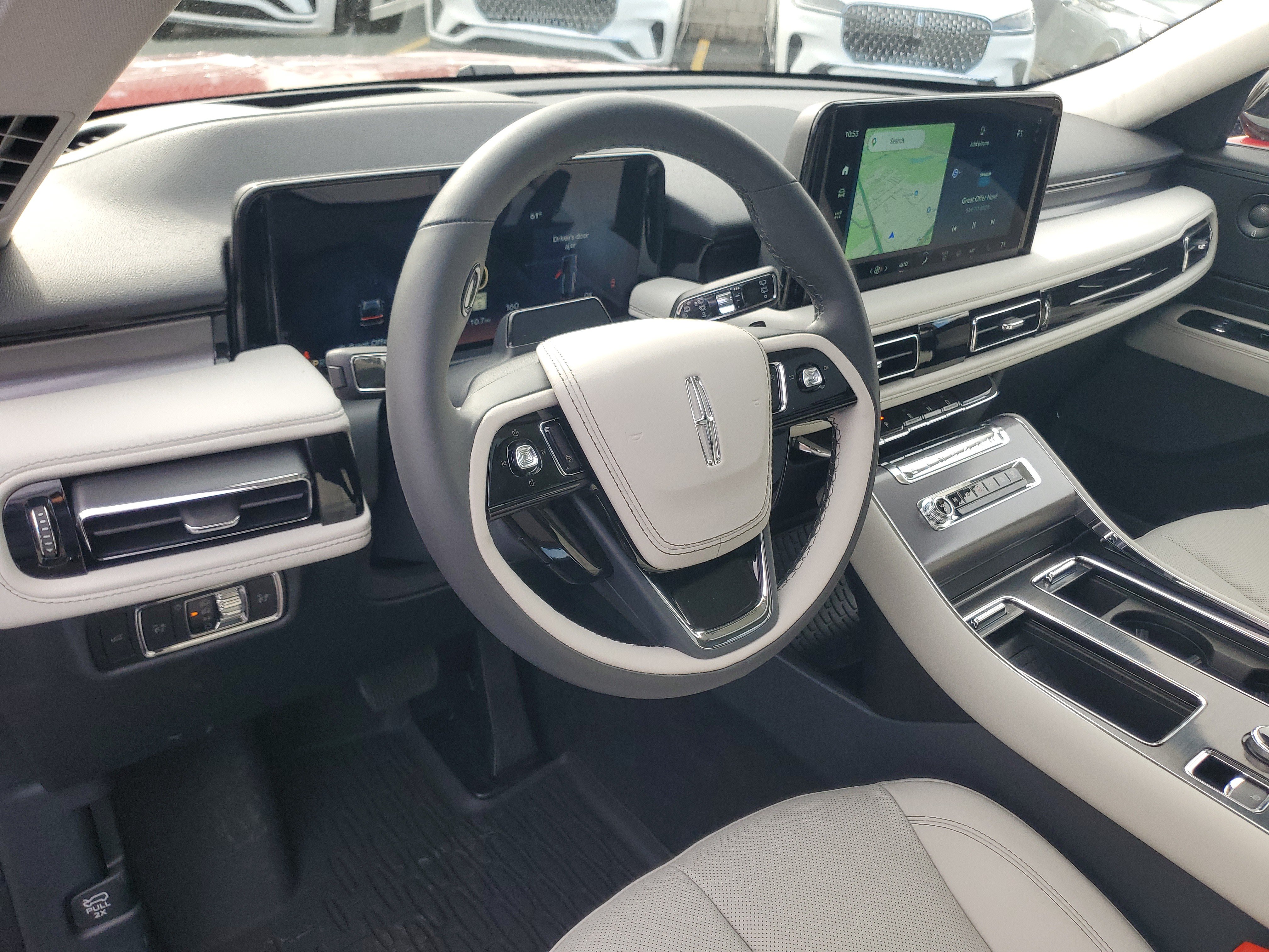 New 2027 Lincoln Aviator AWD image 12