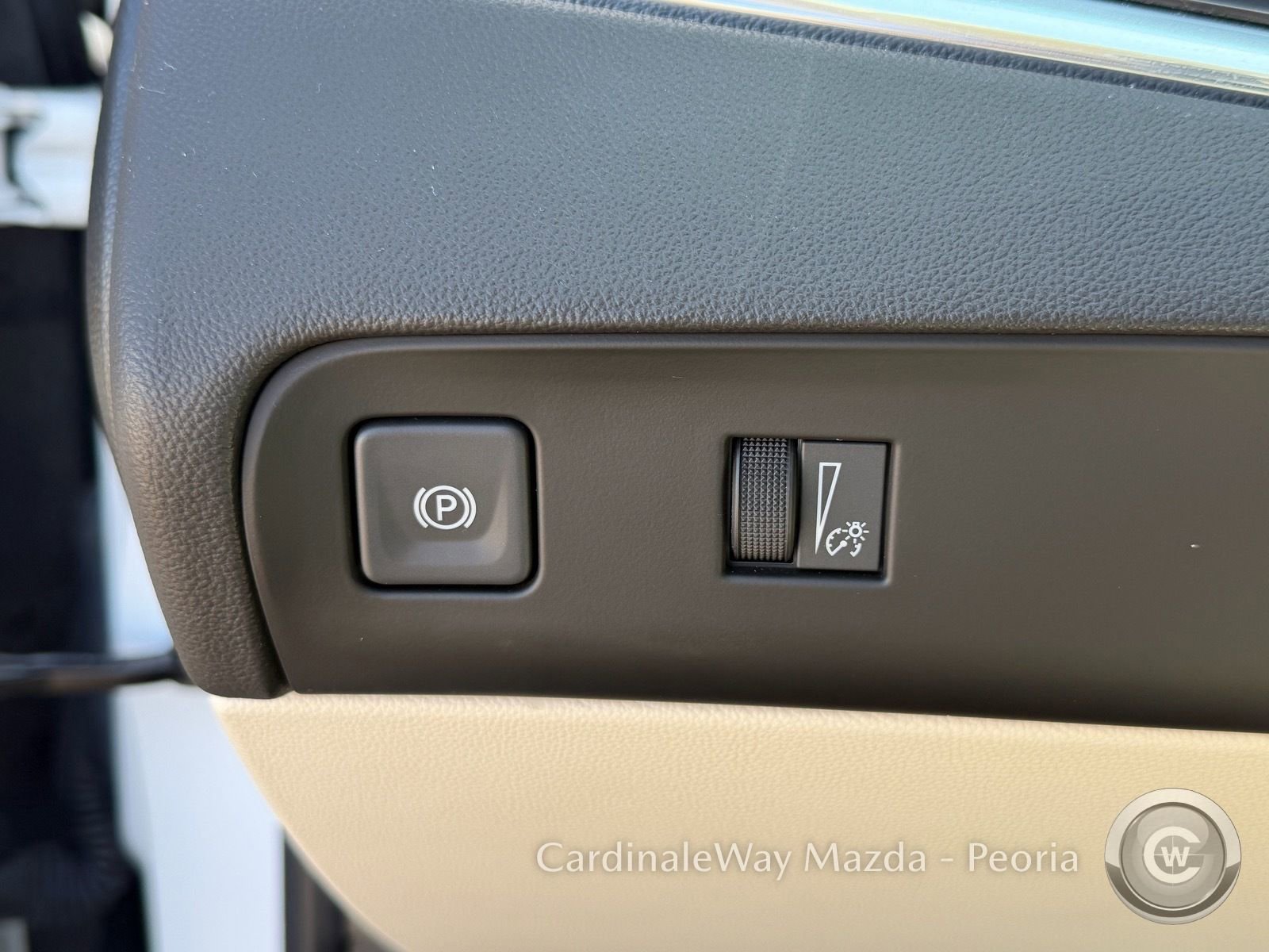 Used 2024 Buick Enclave Essence w/ Technology Package FWD image 22
