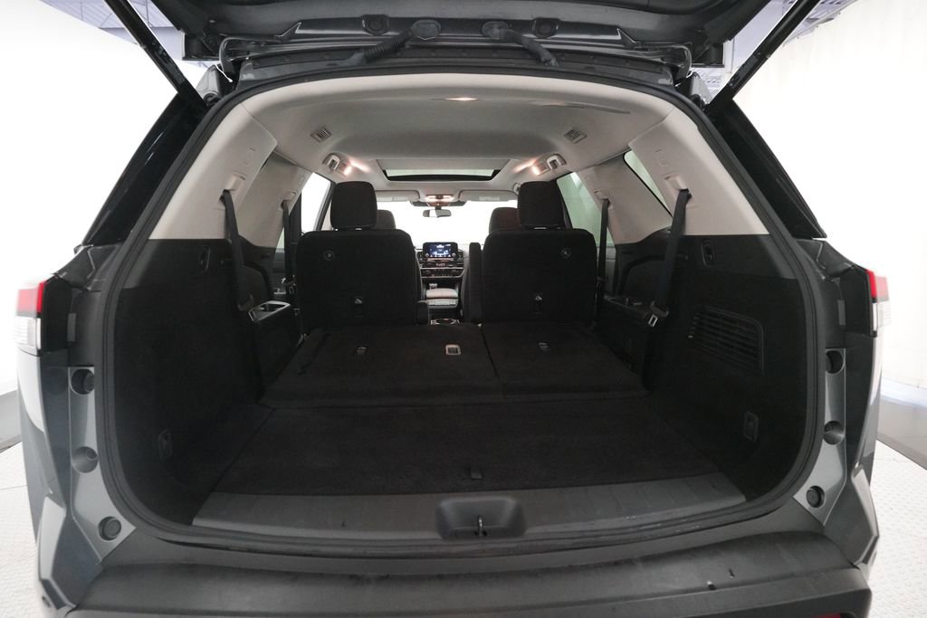 Certified 2023 Nissan Pathfinder SV w/ SV Premium Package AWD/4WD image 10