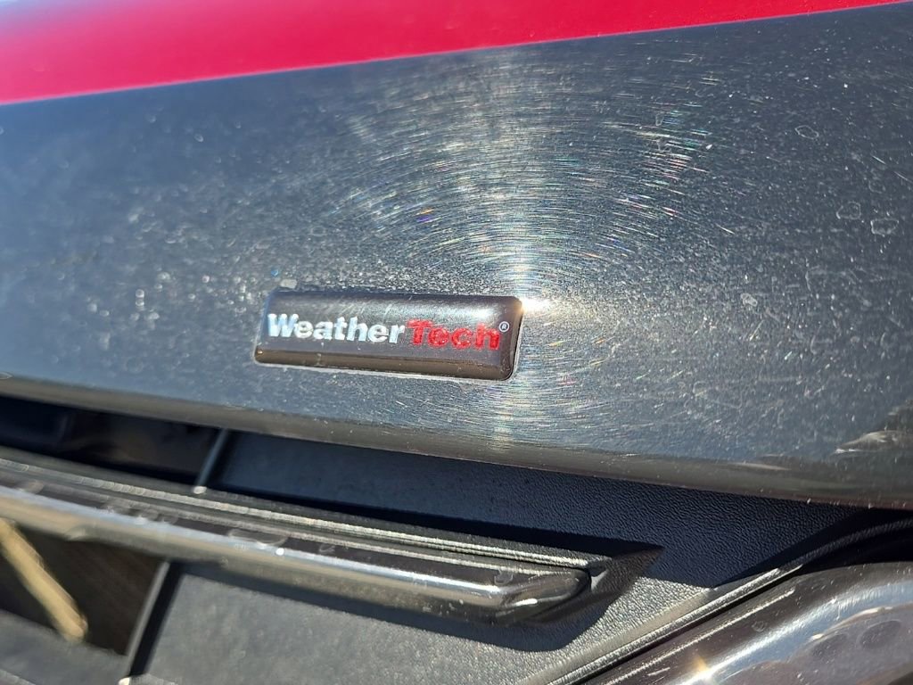 Used 2020 Chevrolet Traverse RS image 11