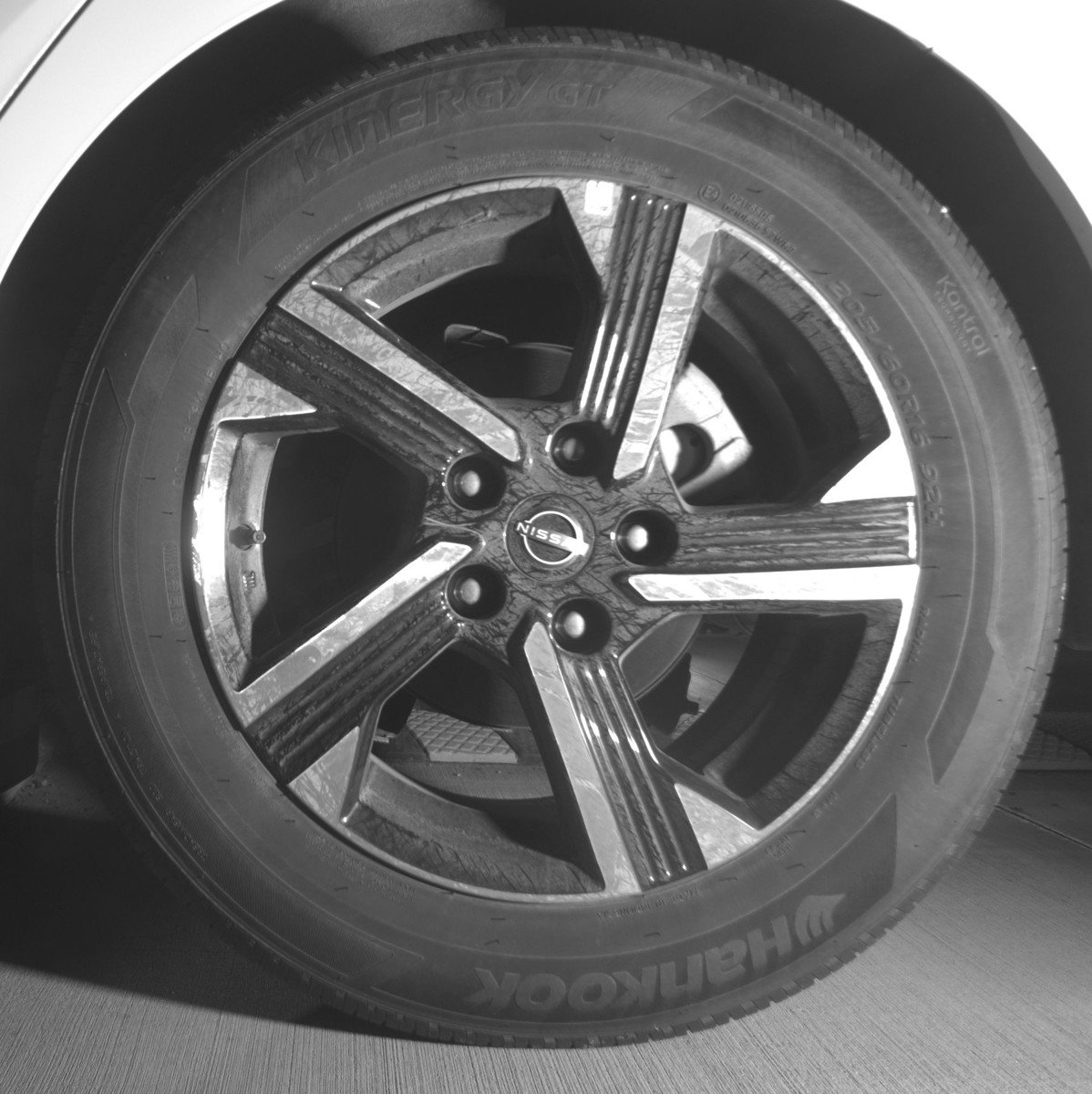 Used 2025 Nissan Sentra SV image 14