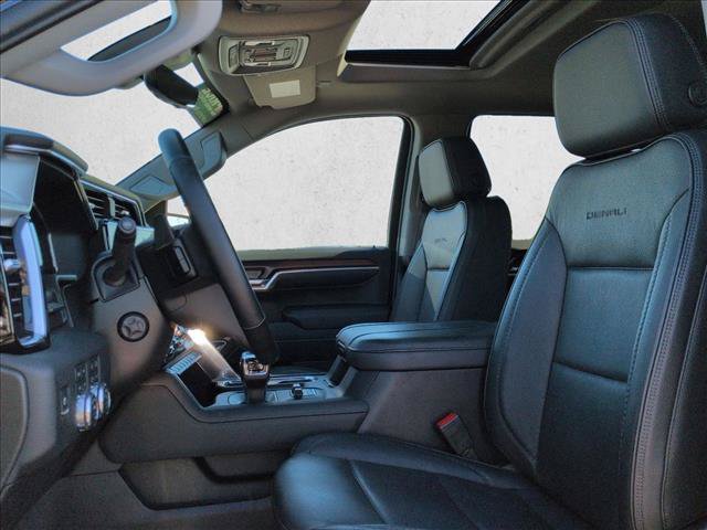 Used 2026 GMC Sierra 1500 Denali w/ Denali Reserve Package AWD/4WD image 17