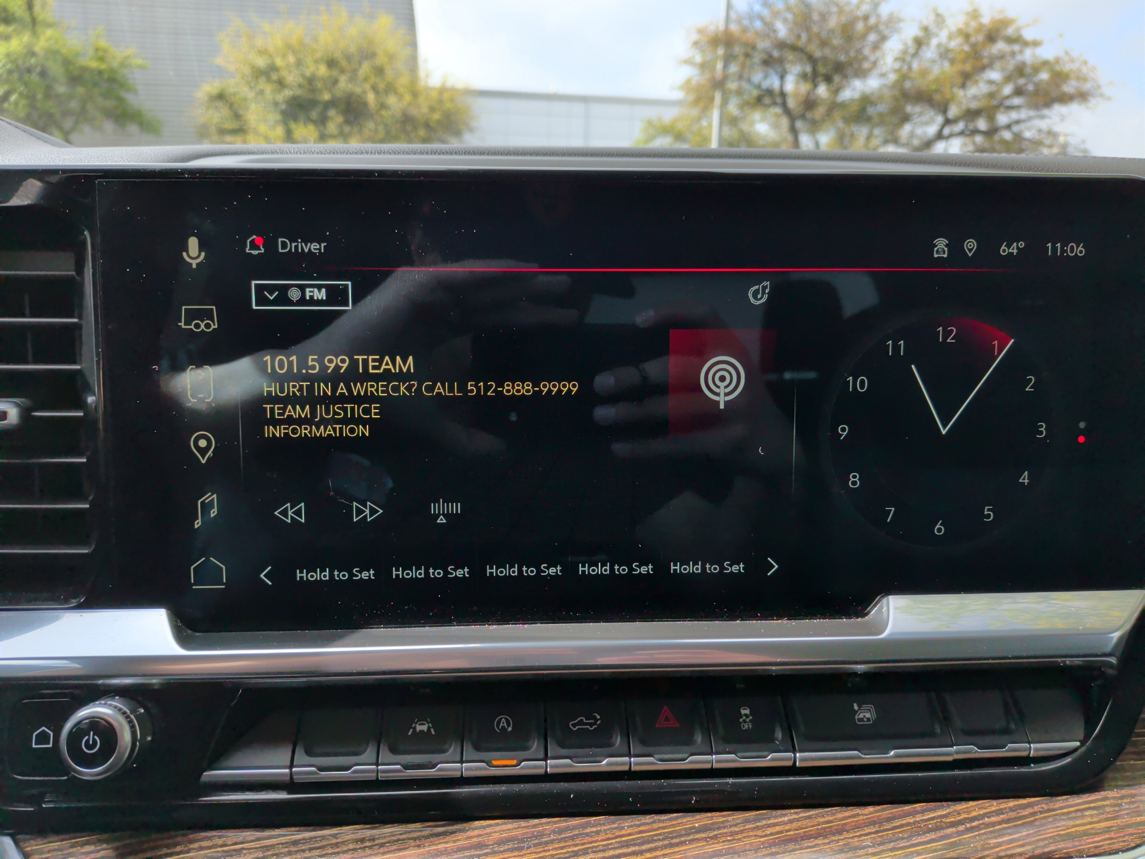 Used 2025 GMC Sierra 1500 SLE image 20