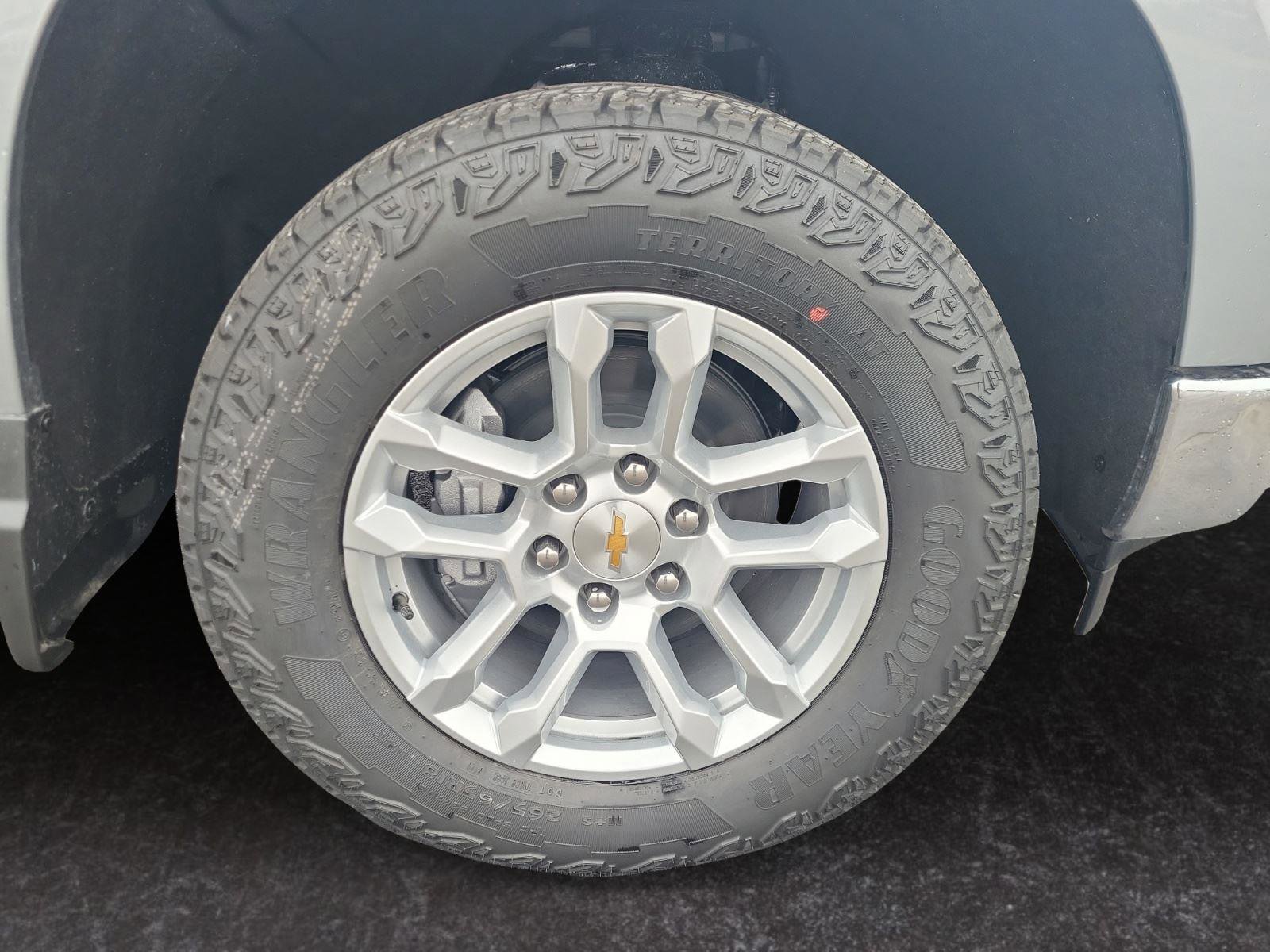 New 2026 Chevrolet Silverado 1500 LT w/ Z71 Off-Road Package image 28