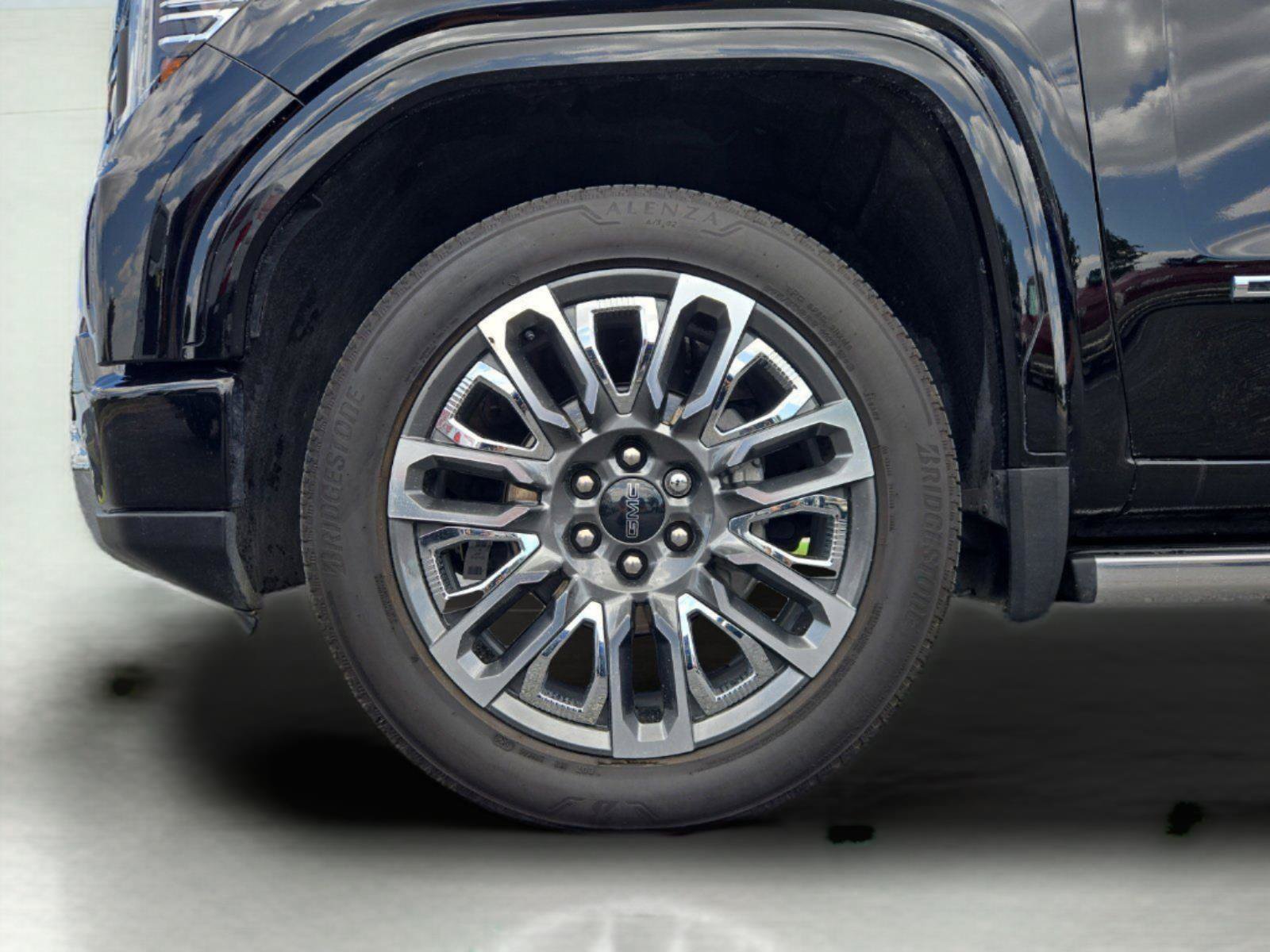 Used 2025 GMC Sierra 1500 Denali Ultimate AWD/4WD image 10